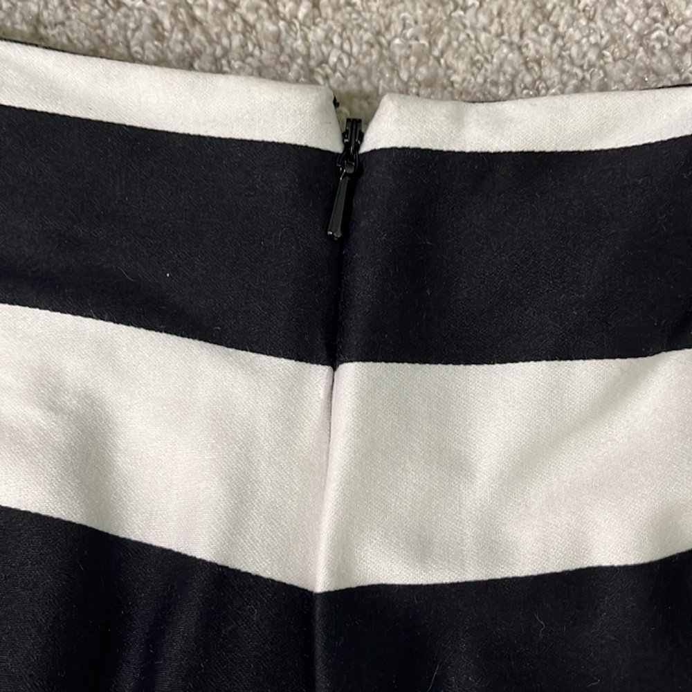 ASOS Shorts - Picture 3 of 3